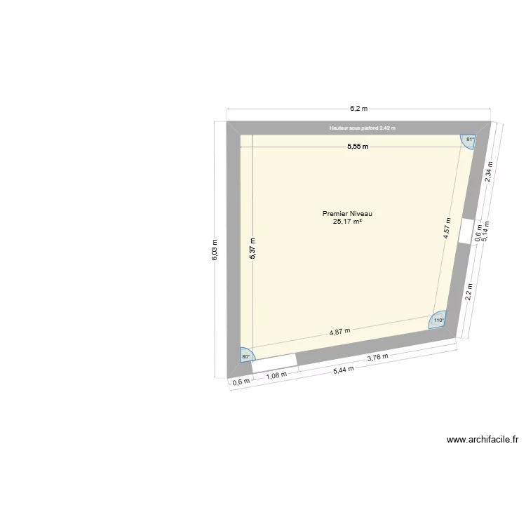 Premier Niveau. Plan de 1 Pièce et 25 m² Premier Niveau. Plan de 1 Pièce et 25 m²