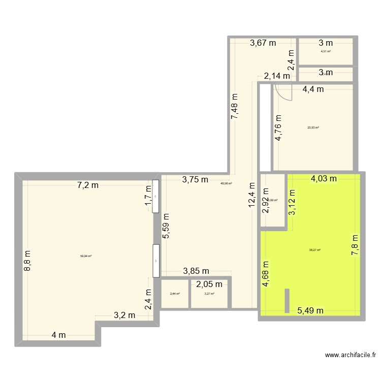 plan. Plan de 9 pièces et 184 m2