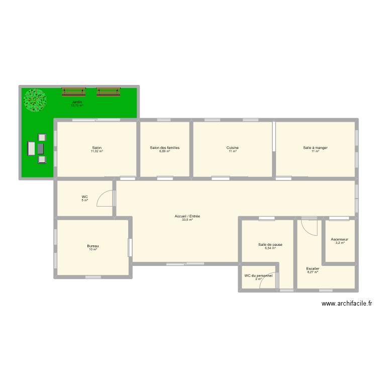 semi colectif. Plan de 12 pièces et 120 m2