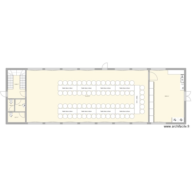 RDC bâtiment 2. Plan de 6 pièces et 197 m2