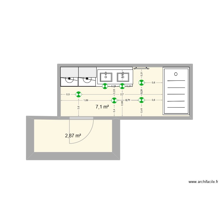 salle de bain. Plan de 2 pièces et 10 m2