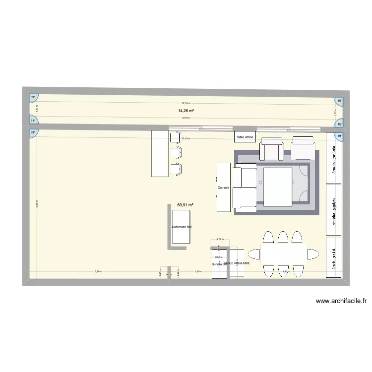 Residence CLUB. Plan de 2 et 84 m² Residence CLUB. Plan de 2 et 84 m²