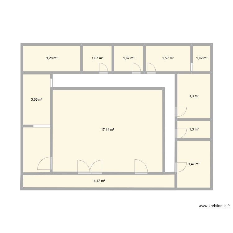 PLAN M. LAGO. Plan de 11 pièces et 45 m2