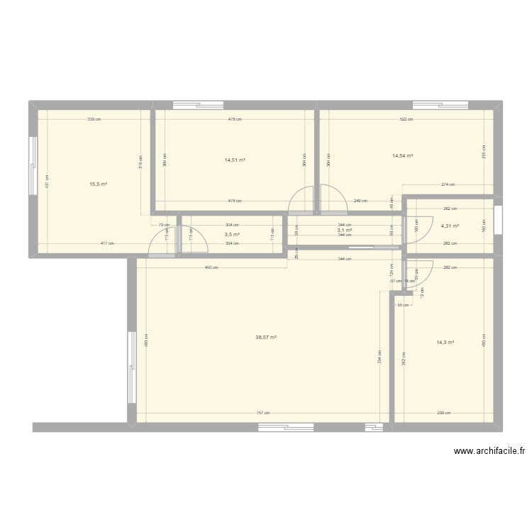 Casa Antas e Abade Côtée Meublée. Plan de 8 pièces et 108 m2
