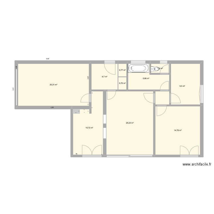 Initial avec côtes. Plan de 10 pièces et 89 m2
