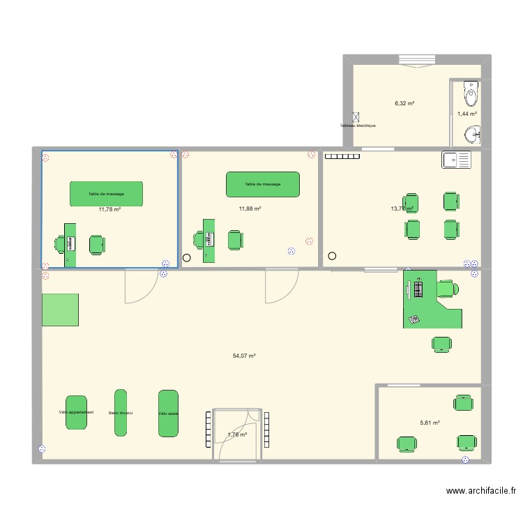 Cabinet. Plan de 8 pièces et 107 m2