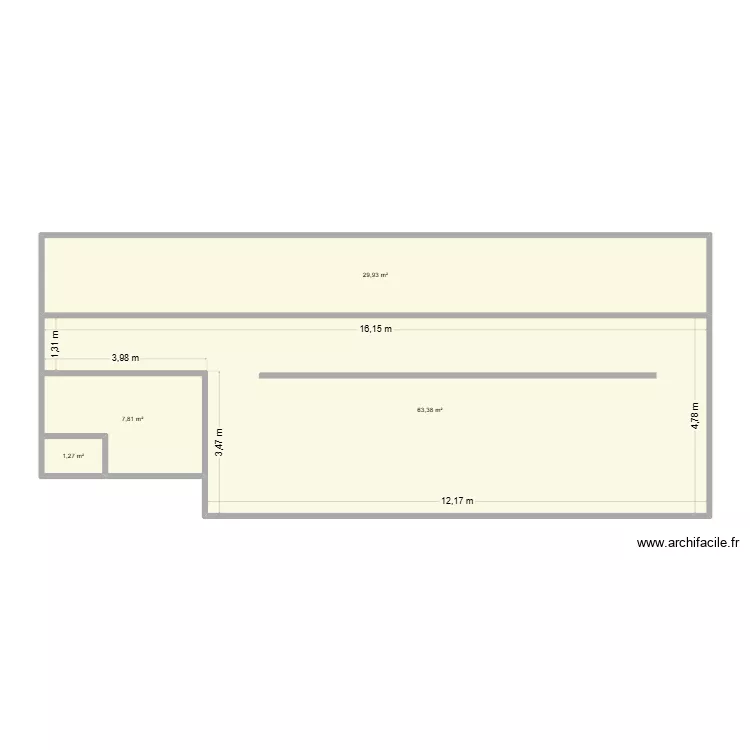 B&acirc;timent des VL avant projet. Plan de 4  et 102 m²