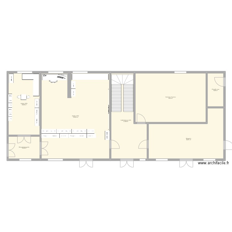 Atelier RDC 2. Plan de 7 pièces et 309 m2