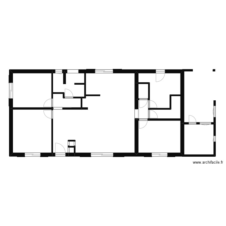 Mada. Plan de 9 pièces et 103 m2