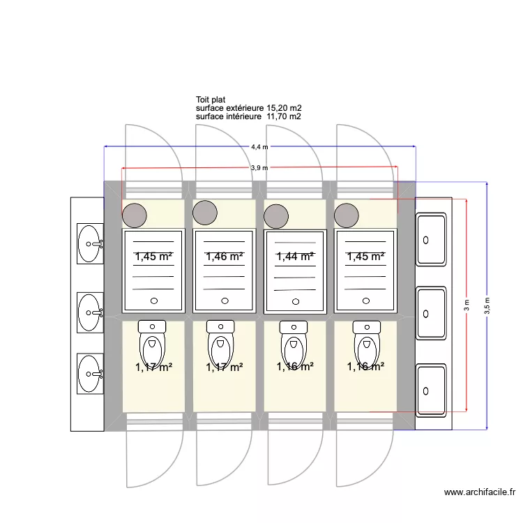 4 douches 4 WC 4,40 x 3,50. Plan de 8  et 10 m²