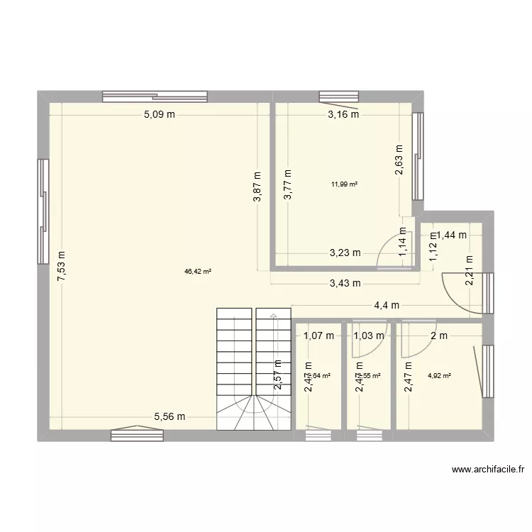 une ébauche. Plan de 5 et 69 m² une ébauche. Plan de 5 et 69 m²