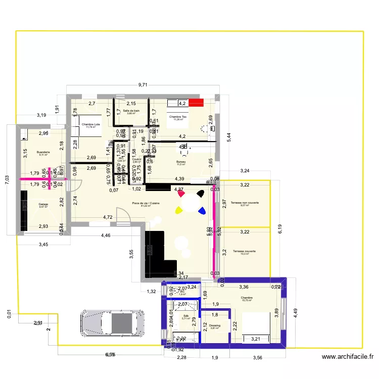 Impasse du chapitre avec extension. Plan de 16 et 151 m² Impasse du chapitre avec extension. Plan de 16 et 151 m²