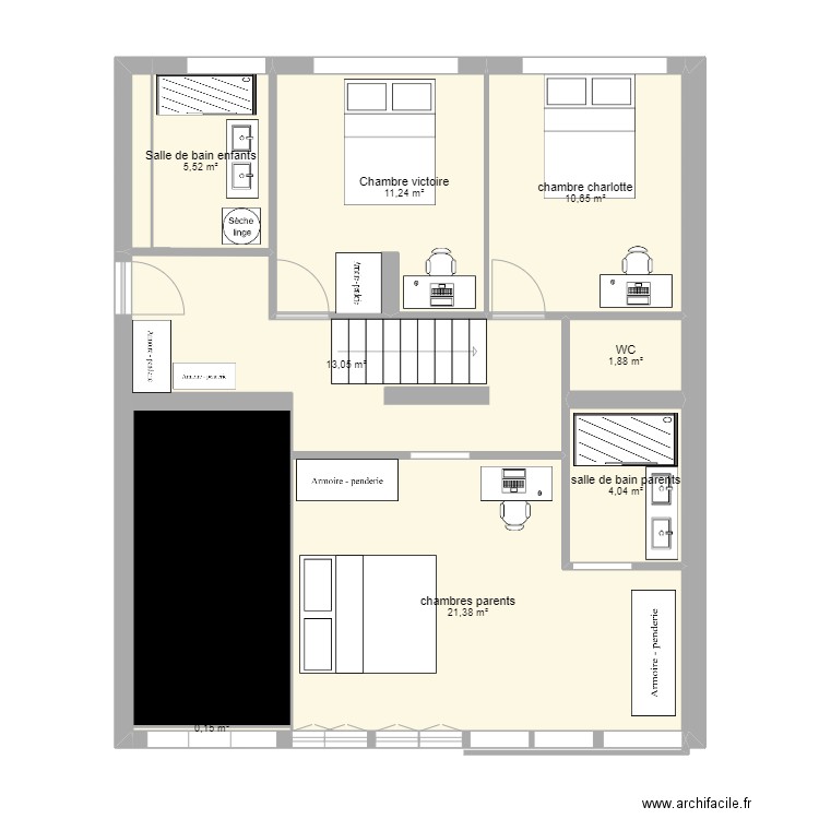 option 3. Plan de 9 pièces et 79 m2