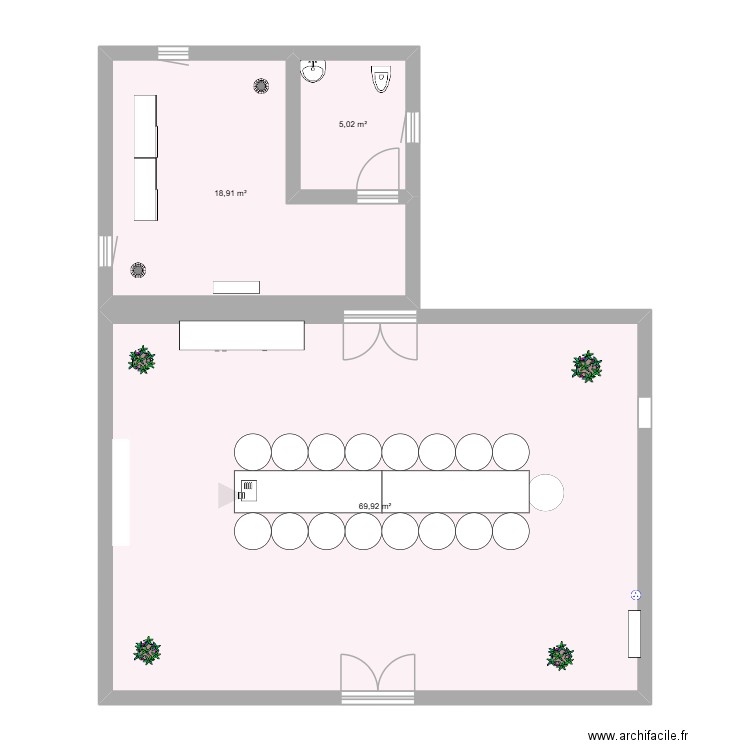 salle de reunion 17 personnes. Plan de 3 pièces et 94 m2