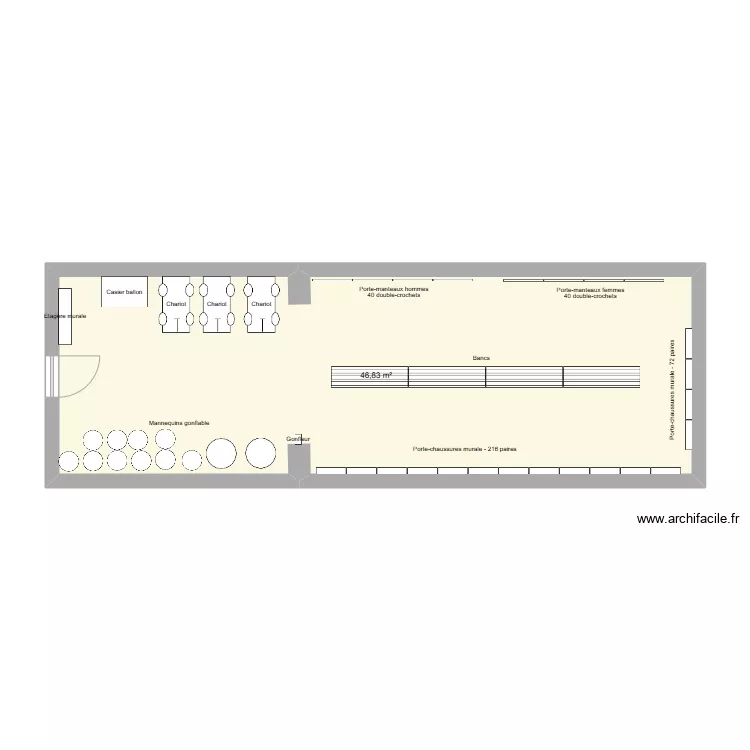 local rangement mat&eacute;riel sportif. Plan de 