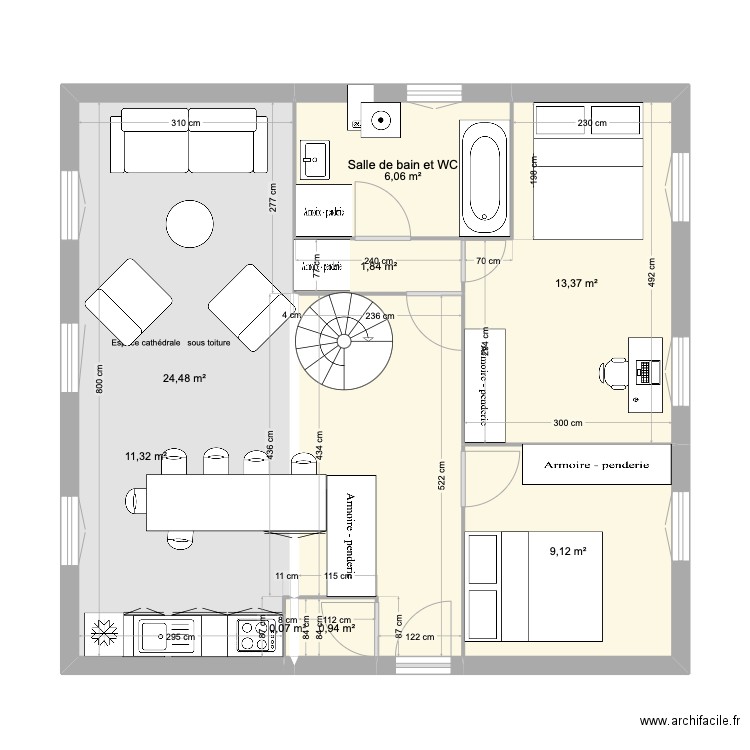 Marin 11. Plan de 10 pièces et 94 m2