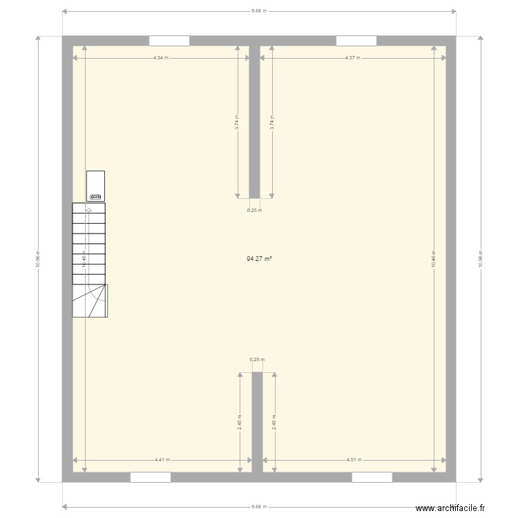 GHYS. Plan de 10 pièces et 186 m2