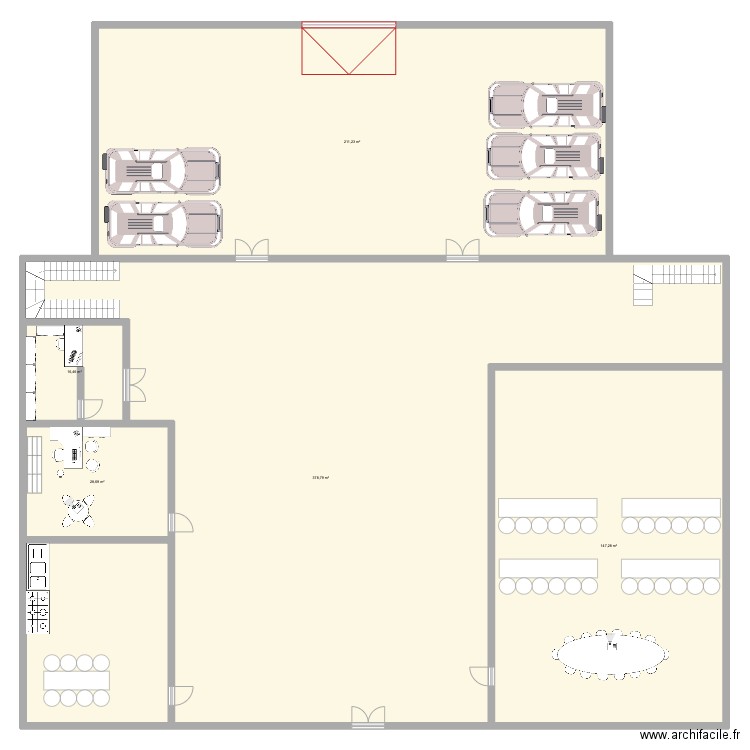 Comico. Plan de 5 pièces et 782 m2