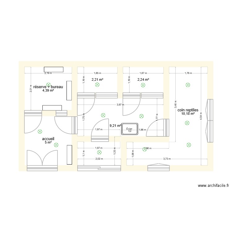 pension rongeurs/reptiles. Plan de 6 pièces et 33 m2