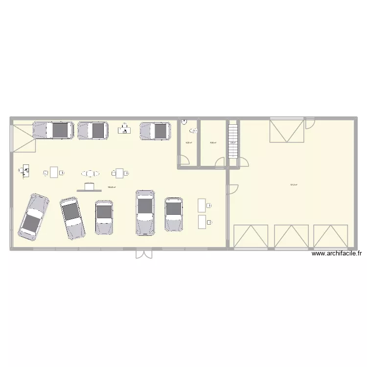 lso. Plan de 5  et 334 m²