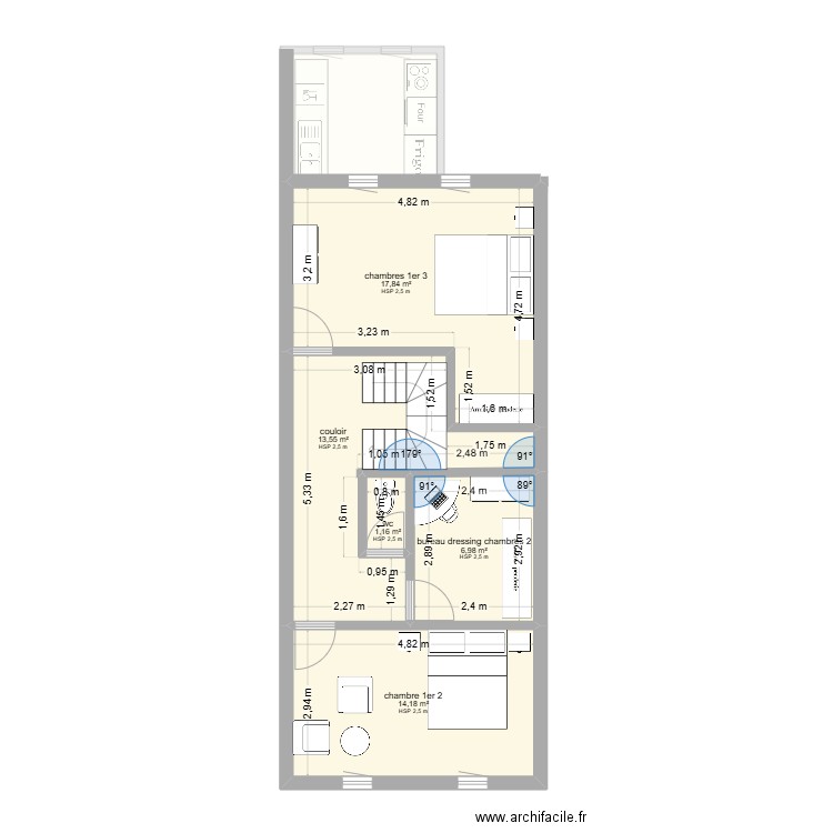 grand t4 revel. Plan de 10 pièces et 114 m2
