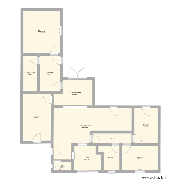 Mérignac V2. Plan de 12 pièces et 123 m2
