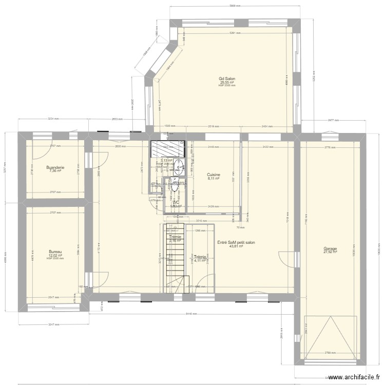 SDB RdC SAM Garage buanderie bureau. Plan de 10 pièces et 147 m2