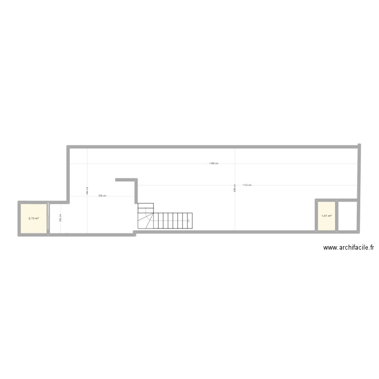 RDC - 230. Plan de 2 pièces et 4 m2