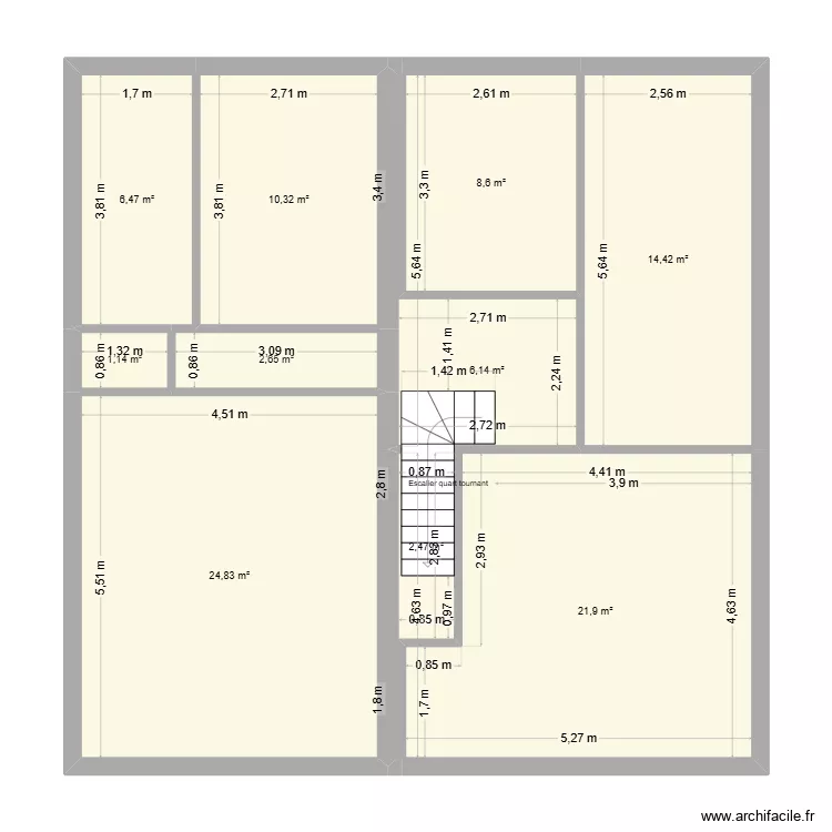 STG 1er etage. Plan de 10  et 99 m²