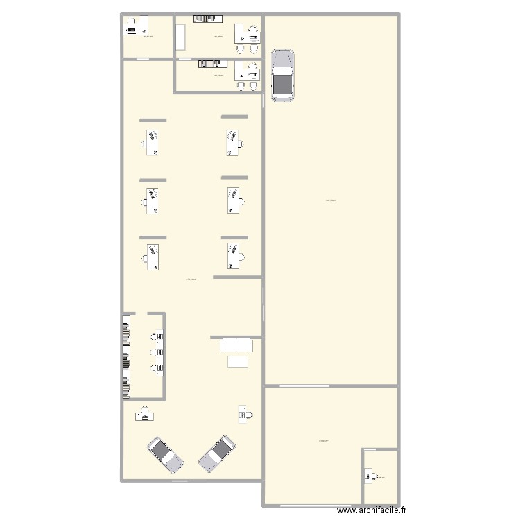 Mercedes como. Plan de 7 pièces et 631 m2