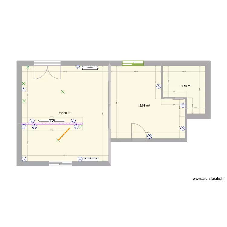 zazrr. Plan de 3  et 40 m²