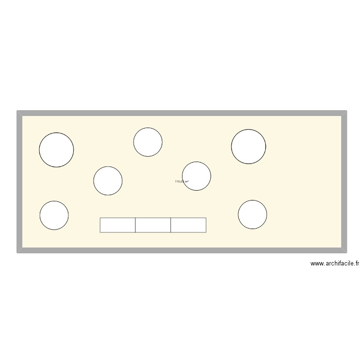 Ecurie - tables rondes et d\'honneur rectangle. Plan de 1 pièce et 110 m2