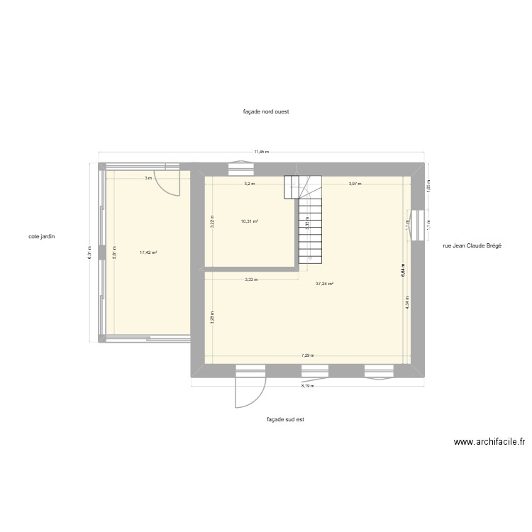 plan rez de chaussez. Plan de 8 pièces et 111 m2