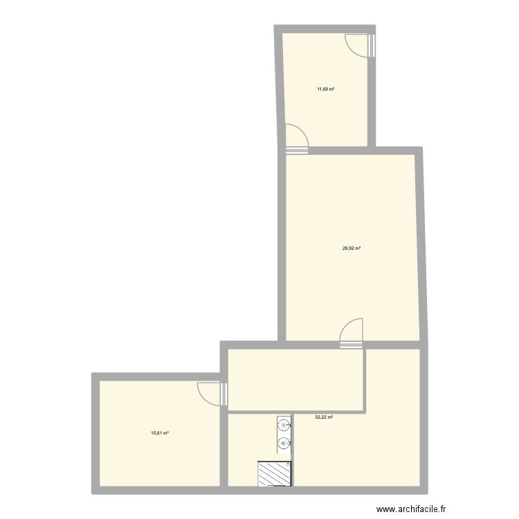 Chastan gauche. Plan de 4 pièces et 89 m2