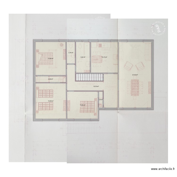 Premier étage V1. Plan de 11 pièces et 102 m2