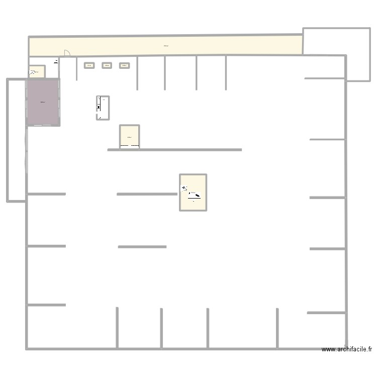 DECATHLON. Plan de 8 pièces et 157 m2