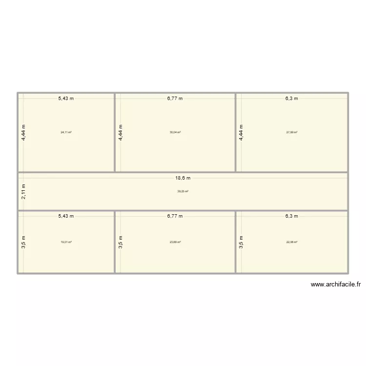 grenier. Plan de 7  et 186 m²