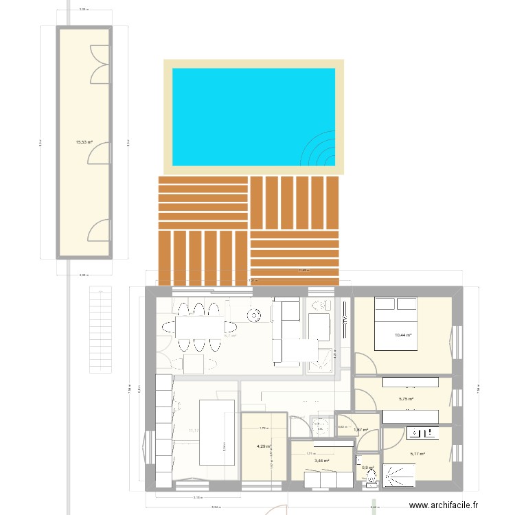 11-12 studio à gauche. Plan de 19 pièces et 213 m2