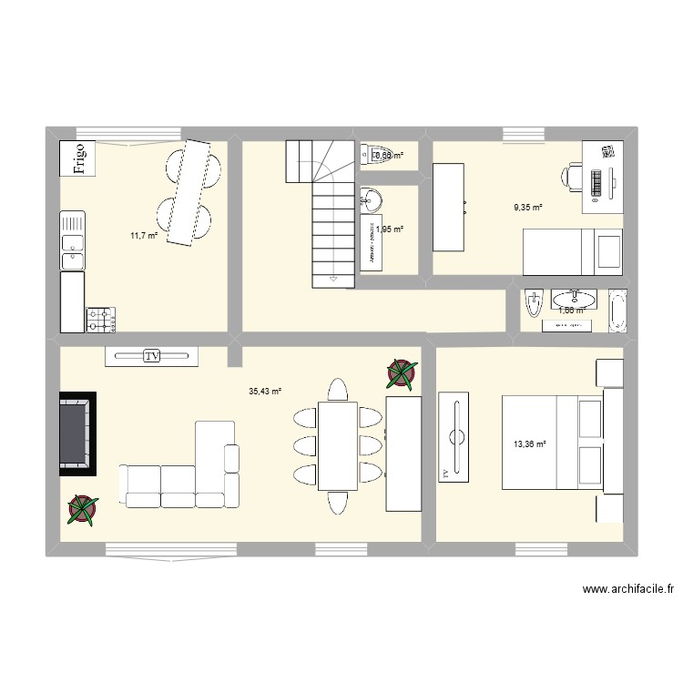 plan maison. Plan de 7 pièces et 74 m2