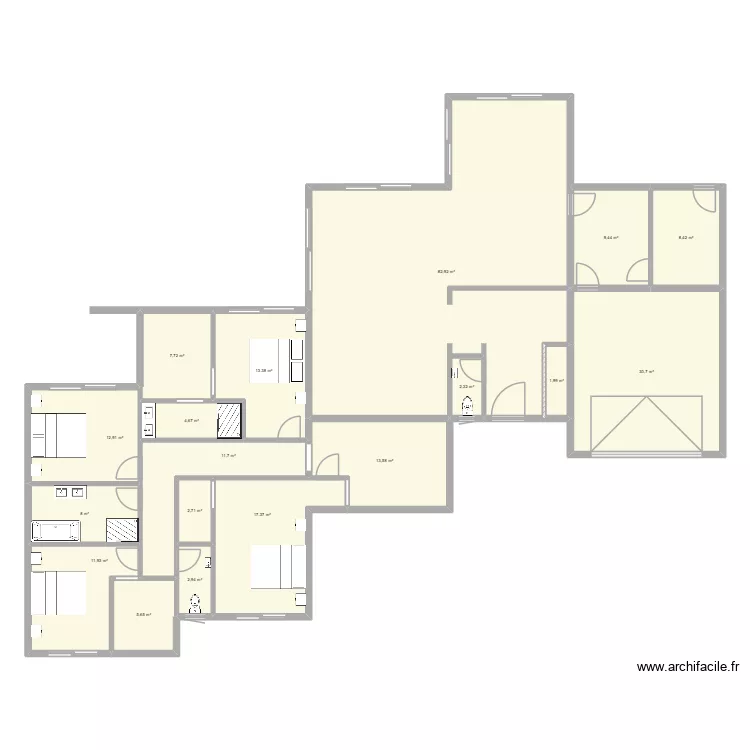 HAGETMAU 8333. Plan de 18  et 248 m²