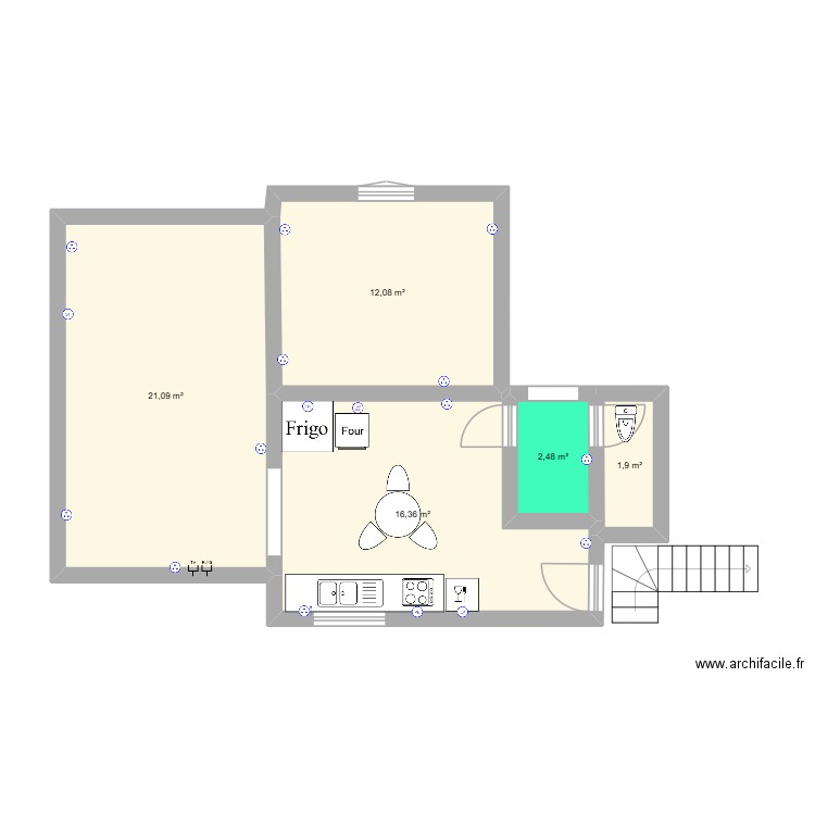 RDC. Plan de 5 pièces et 54 m2
