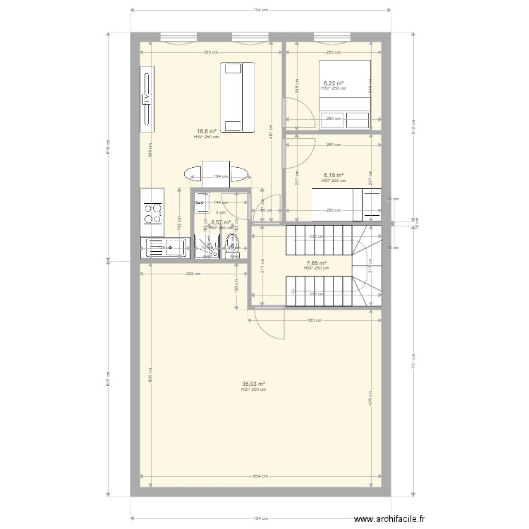 69 leccia. Plan de 6 pièces et 76 m2