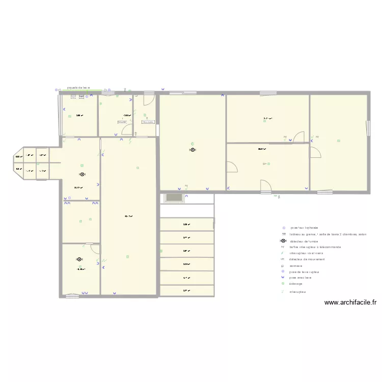 sch&eacute;ma &eacute;lectricit&eacute; maison implantation. Plan de 