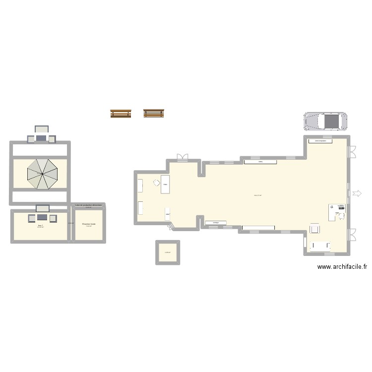 moumou. Plan de 7 pièces et 173 m2