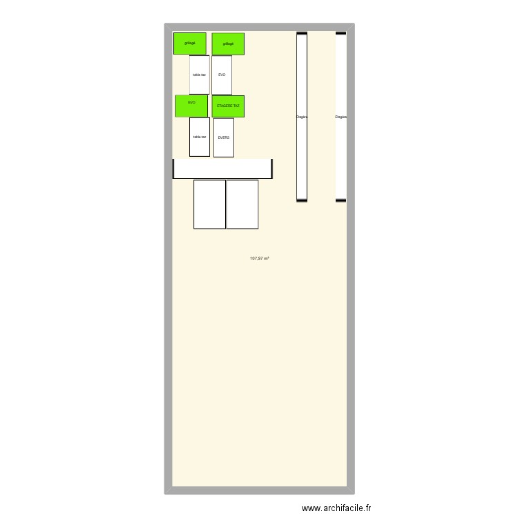 Corinne. Plan de 1 pièce et 108 m2