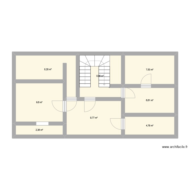 Test 1er Etage. Plan de 8 pièces et 58 m2