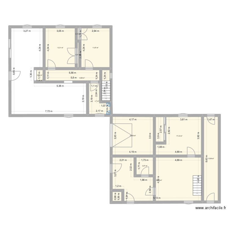 31 ave. Plan de 13 pièces et 165 m2