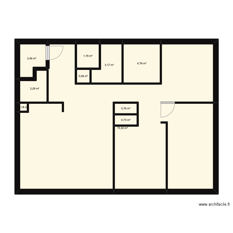 T4 ormeau. Plan de 10 pièces et 90 m2