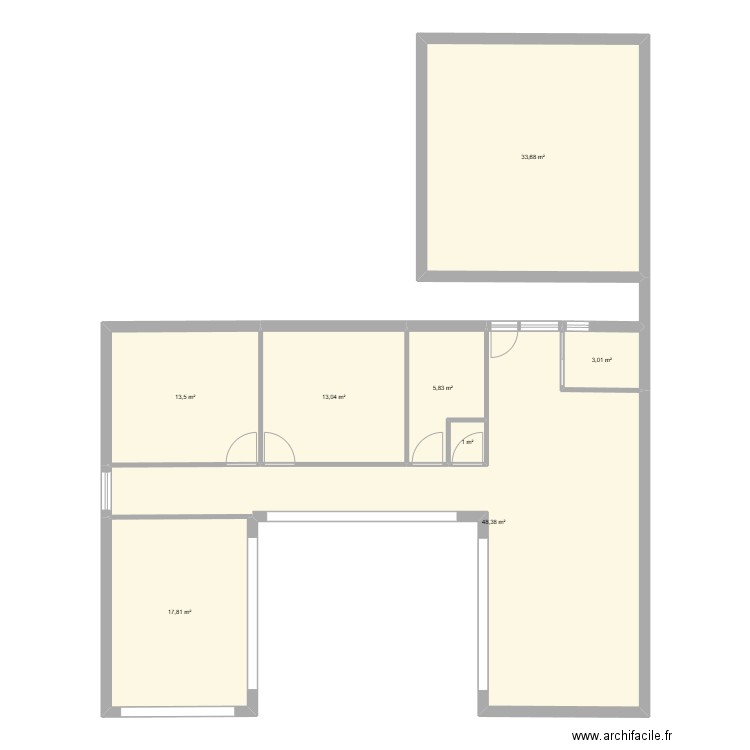 Maison U. Plan de 8 pièces et 136 m2