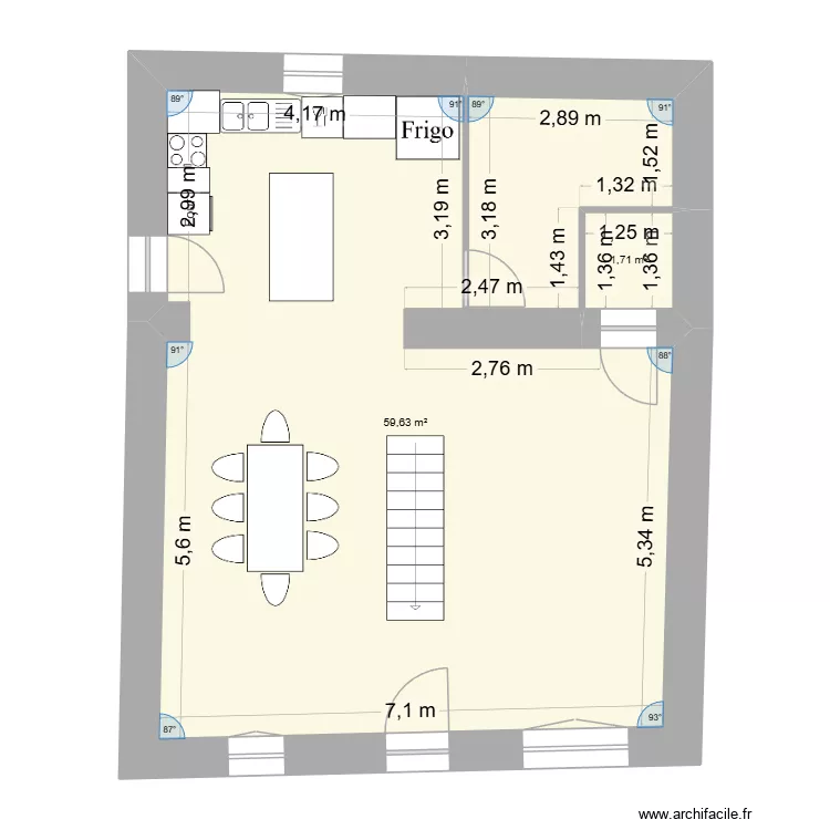 RDC. Plan de 2 pièces et 61 m²